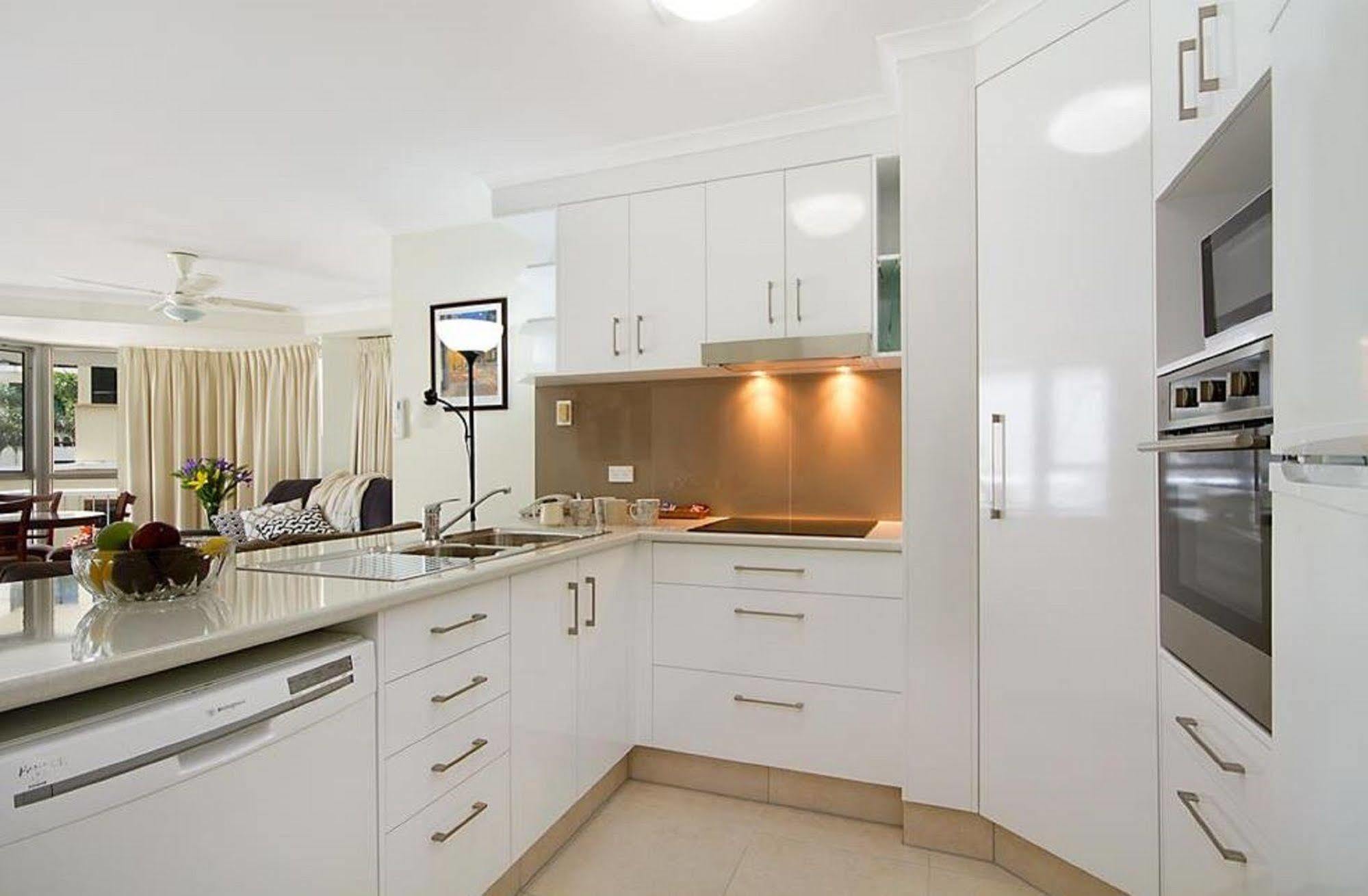Rainbow Bay Resort Holiday Apartments Gold Coast Exterior photo